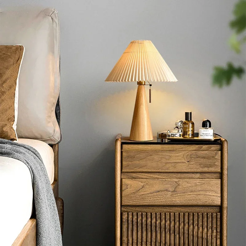 Lighting Decor For Home - Retro-Plissee-Tischlampe, nordische Massivholzleuchten, zum Lesen im