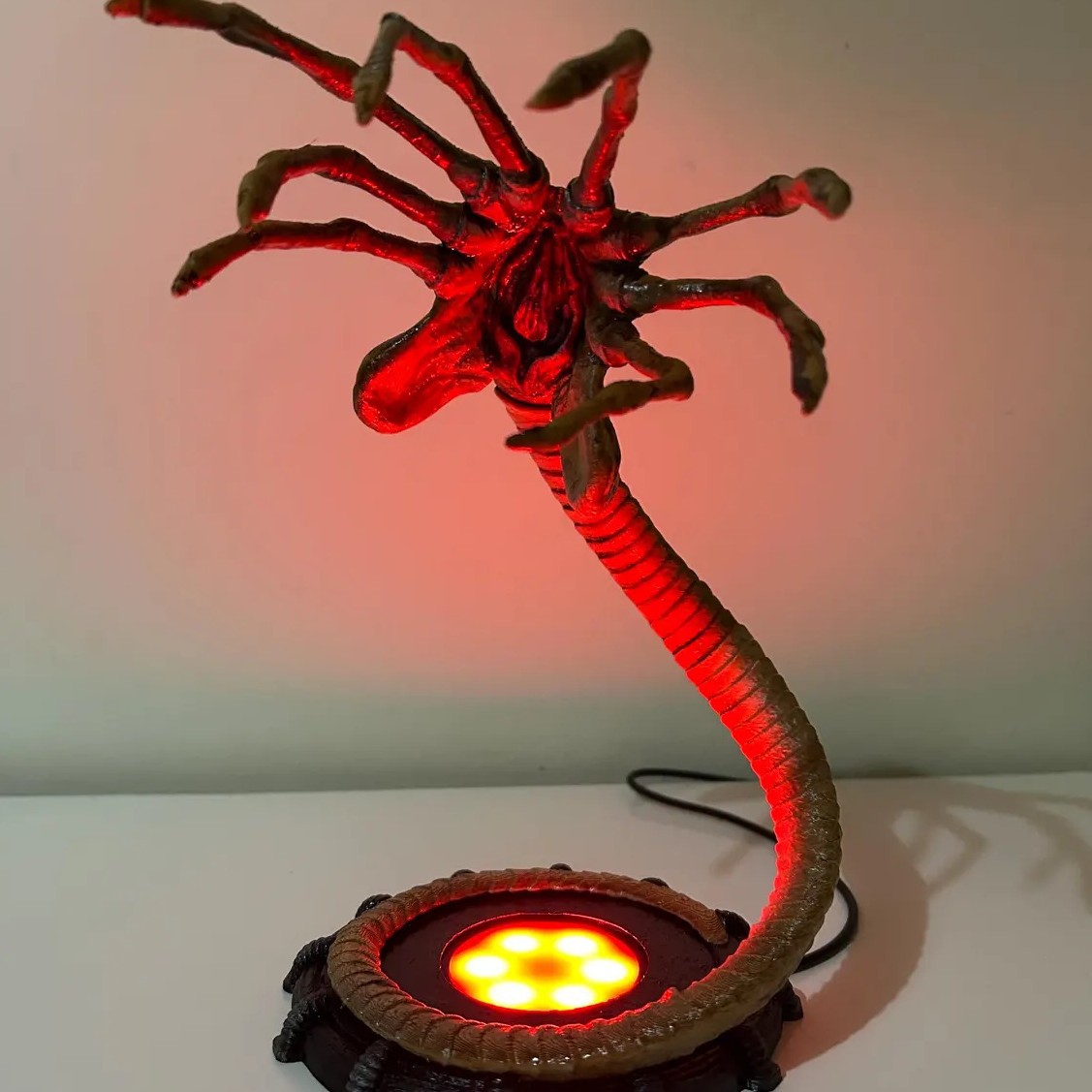 Alien Facehugger Lampe Nachtli – Lighting Decor For Home Bewertung und Preis