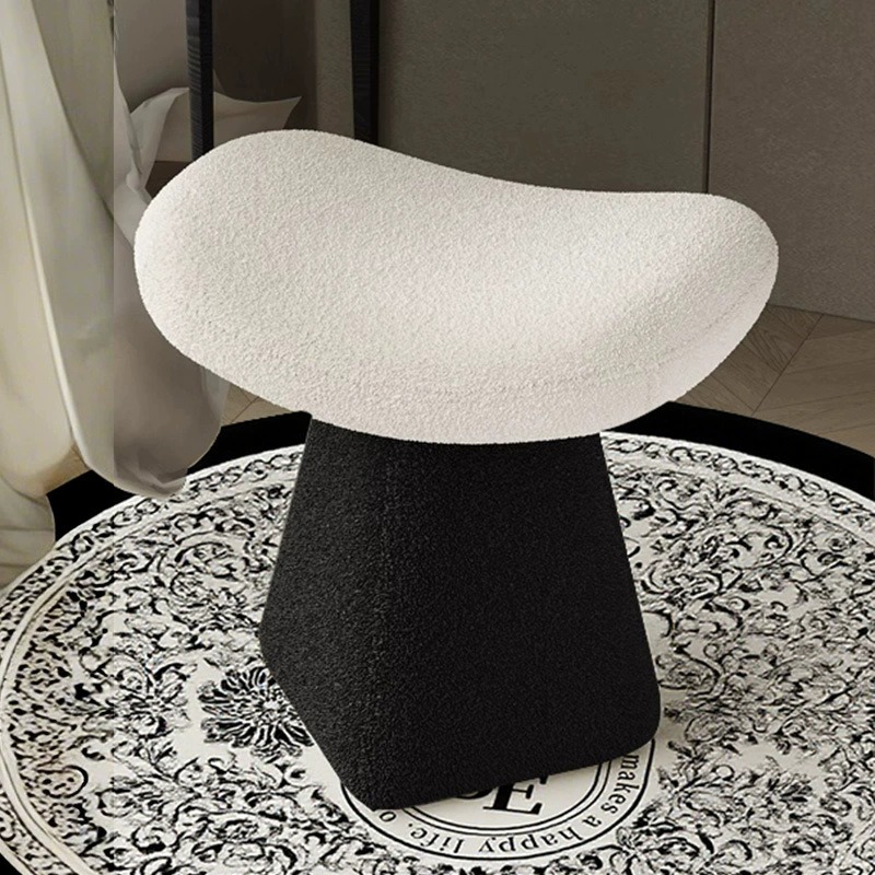 Schminkhocker für das Schlafzi – Furniture Lighting & Decor Magazine Bewertung und Preis